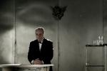 V�ce ne� sedm hodin pln�ch divadla. To je sobotn� noc na �T art