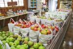 Ministerstvo zem�d�lstv� podpo�� organizace, kter� distribuuj� potraviny lidem v nouzi, p�id� jim 20 milion� korun
